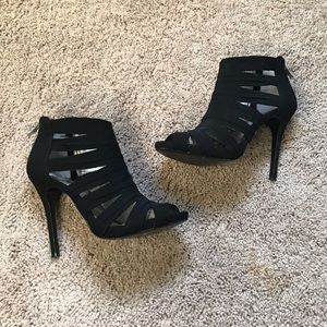 Bcbg black heels size 7